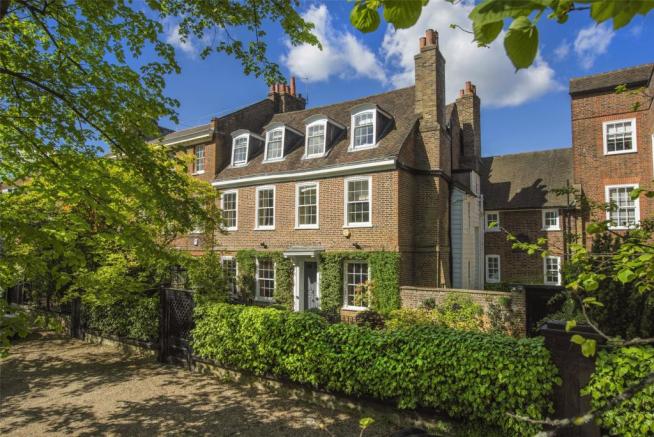 48928_hah030015_img_00_0000_max_656x437