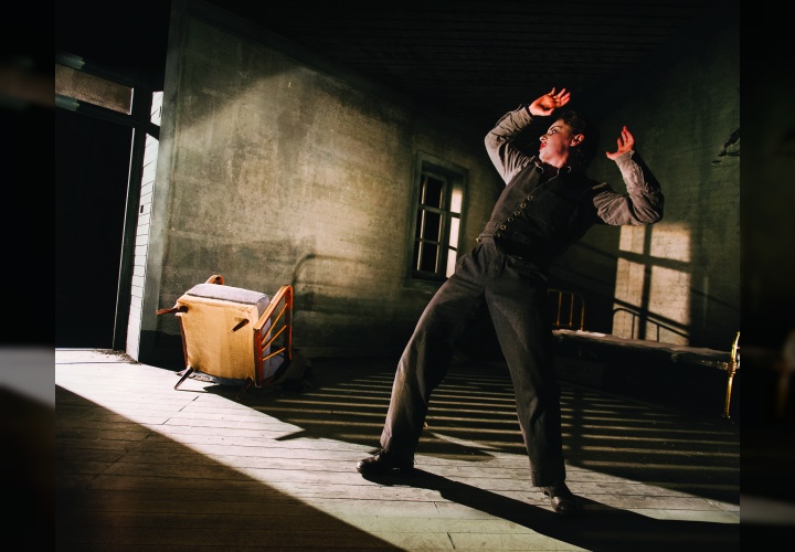 man20to20man20new_720x580-2-720x500-blur