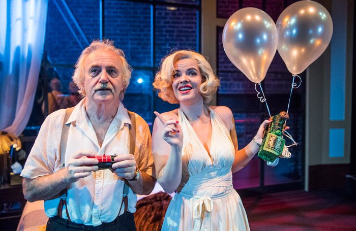 insignificance-arcola-700x455