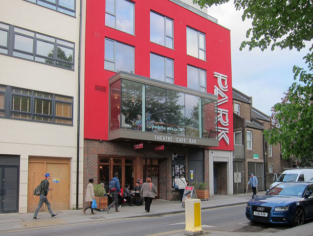 15012666585_dfccc87f20_z (1)